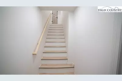 605 Vance Street, Lenoir, NC 28645 - Photo 19