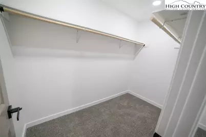 605 Vance Street, Lenoir, NC 28645 - Photo 13