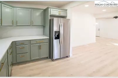 605 Vance Street, Lenoir, NC 28645 - Photo 7