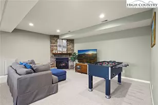 114 W Blueberry Ln, Beech Mountain, NC 28604 - Photo 29