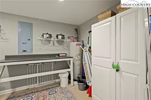 114 W Blueberry Ln, Beech Mountain, NC 28604 - Photo 35