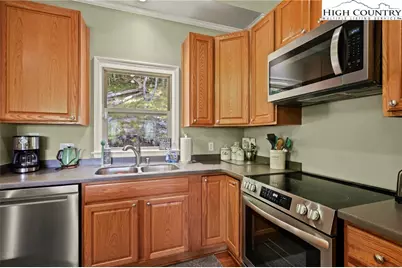 114 W Blueberry Lane, Beech Mountain, NC 28604 - Photo 15