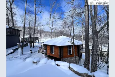 528 Briarcliff Road, Sugar Mountain, NC 28604 - Photo 1