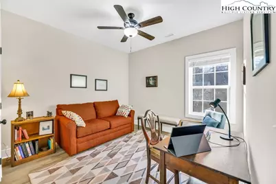 165 W Evergreen Street, West Jefferson, NC 28694 - Photo 15