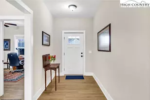 165 W Evergreen St, West Jefferson, NC 28694 - Photo 3