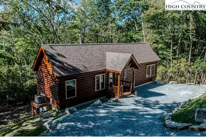 225 Oak Road, Beech Mountain, NC 28604 - Photo 29