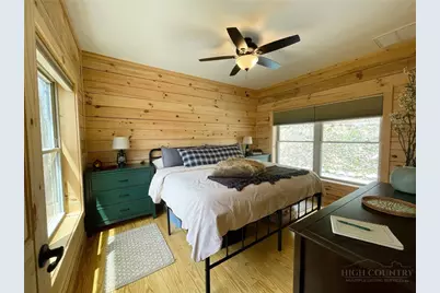 225 Oak Road, Beech Mountain, NC 28604 - Photo 19