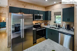 225 Oak Rd, Beech Mountain, NC 28604 - Photo 15