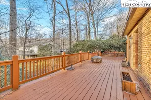 112 Walnut Ln, West Jefferson, NC 28694 - Photo 5