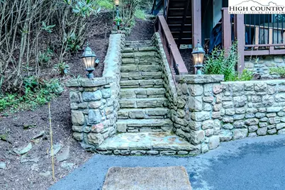 244 Walnut, Boone, NC 28607 - Photo 5