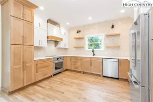 120 Twin Bridges Cir, Fleetwood, NC 28626 - Photo 9