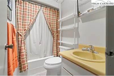 105 Hornbeam Road #B4, Beech Mountain, NC 28604 - Photo 11