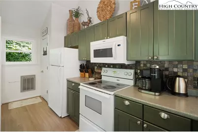 103 Maple Lane, Beech Mountain, NC 28604 - Photo 11