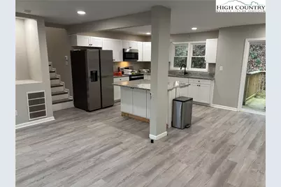 206 Bryant Combs Road, Sugar Grove, NC 28679 - Photo 7