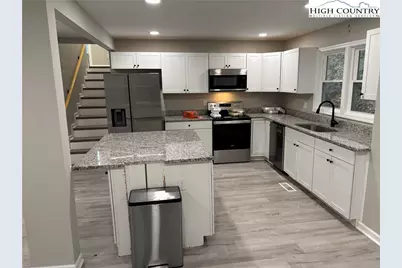 206 Bryant Combs Road, Sugar Grove, NC 28679 - Photo 5