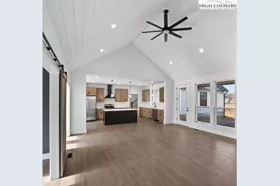 20 Busic Ridge, Sparta, NC 28675 - Photo 3