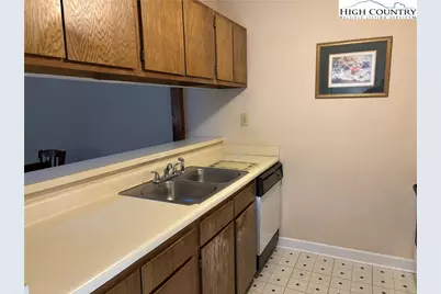 180 Village Drive #1C4, Boone, NC 28607 - Photo 5