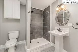 1164 Bradford Mountain Rd, Lenoir, NC 28645 - Photo 17