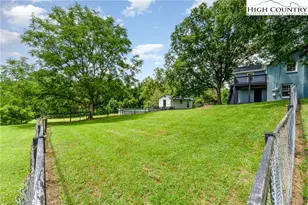 1164 Bradford Mountain Rd, Lenoir, NC 28645 - Photo 23