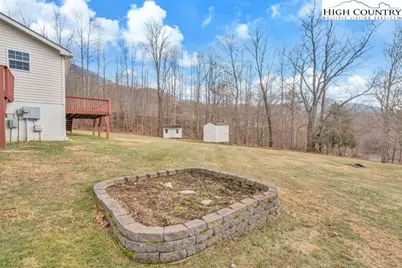 147 Emory Mitchell Road, Zionville, NC 28698 - Photo 5