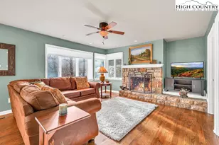 150 Glenwood Ln, Sugar Mountain, NC 28604 - Photo 11