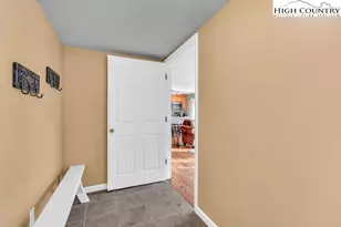 150 Glenwood Ln, Sugar Mountain, NC 28604 - Photo 9