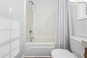 193 Laura St, Winston Salem, NC 27107 - Photo 23