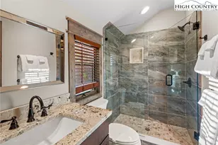 22 Tioga Dr, Banner Elk, NC 28604 - Photo 7