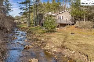 2862 Lower Nettle Knob Rd, West Jefferson, NC 28694 - Photo 7