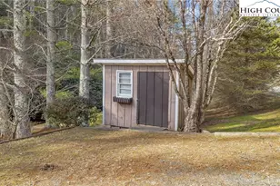 2862 Lower Nettle Knob Rd, West Jefferson, NC 28694 - Photo 15