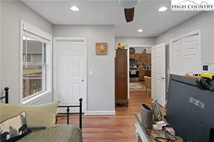 424 Townhomes Pl, Boone, NC 28607 - Photo 21