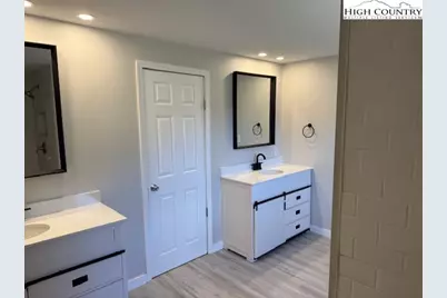 10432 N Nc Hwy 194 Highway, Todd, NC 28684 - Photo 17