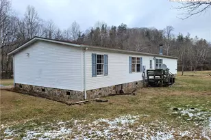 10432 N Nc Hwy 194 Hwy, Todd, NC 28684 - Photo 3