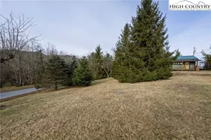 211 Apple Way, Blowing Rock, NC 28605 - Photo 35