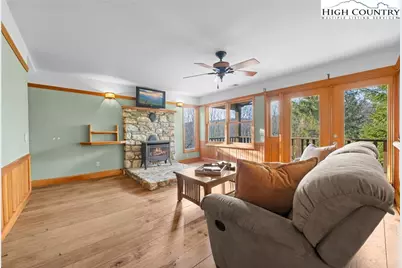 211 Apple Way, Blowing Rock, NC 28605 - Photo 7