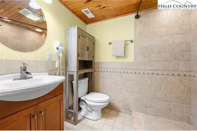 211 Apple Way, Blowing Rock, NC 28605 - Photo 29