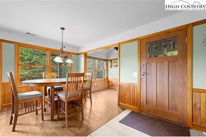 211 Apple Way, Blowing Rock, NC 28605 - Photo 9