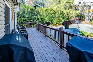 172 Valley Ln, Newland, NC 28657 - Photo 9