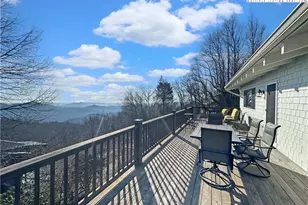 8007 Cloud Forest Ln, Blowing Rock, NC 28605 - Photo 11