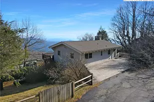 8007 Cloud Forest Ln, Blowing Rock, NC 28605 - Photo 1