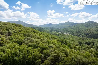 509 Twin Rivers Drive, Boone, NC 28607 - Photo 3