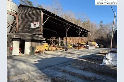 2999 US Highway 221 N, Jefferson, NC 28640 - Photo 37