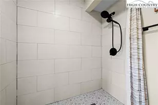 34 Cynthia Ln, Banner Elk, NC 28604 - Photo 21