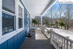 34 Cynthia Ln, Banner Elk, NC 28604 - Photo 5