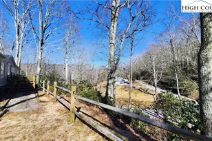 68 Rhoneys Vw Rd, Newland, NC 28657 - Photo 11
