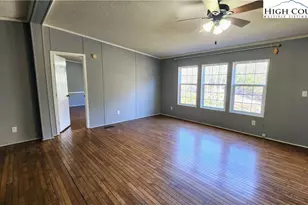 68 Rhoneys Vw Rd, Newland, NC 28657 - Photo 9