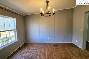 68 Rhoneys Vw Rd, Newland, NC 28657 - Photo 11