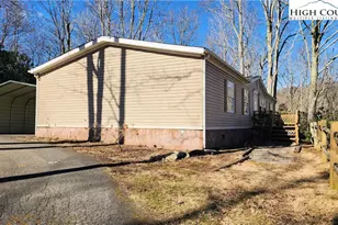 68 Rhoneys Vw Rd, Newland, NC 28657 - Photo 25