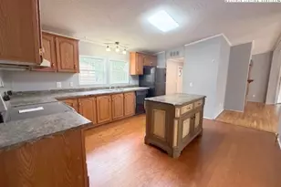 68 Rhoneys Vw Rd, Newland, NC 28657 - Photo 7