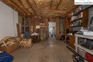 468 E Horse Shoe Ridge Rd, Deep Gap, NC 28618 - Photo 33